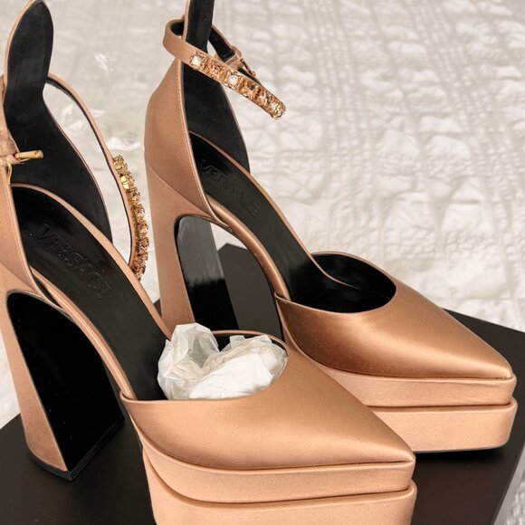 VERSACE Beige Aevitas Pointy Platform Heels - Picture 3 of 9